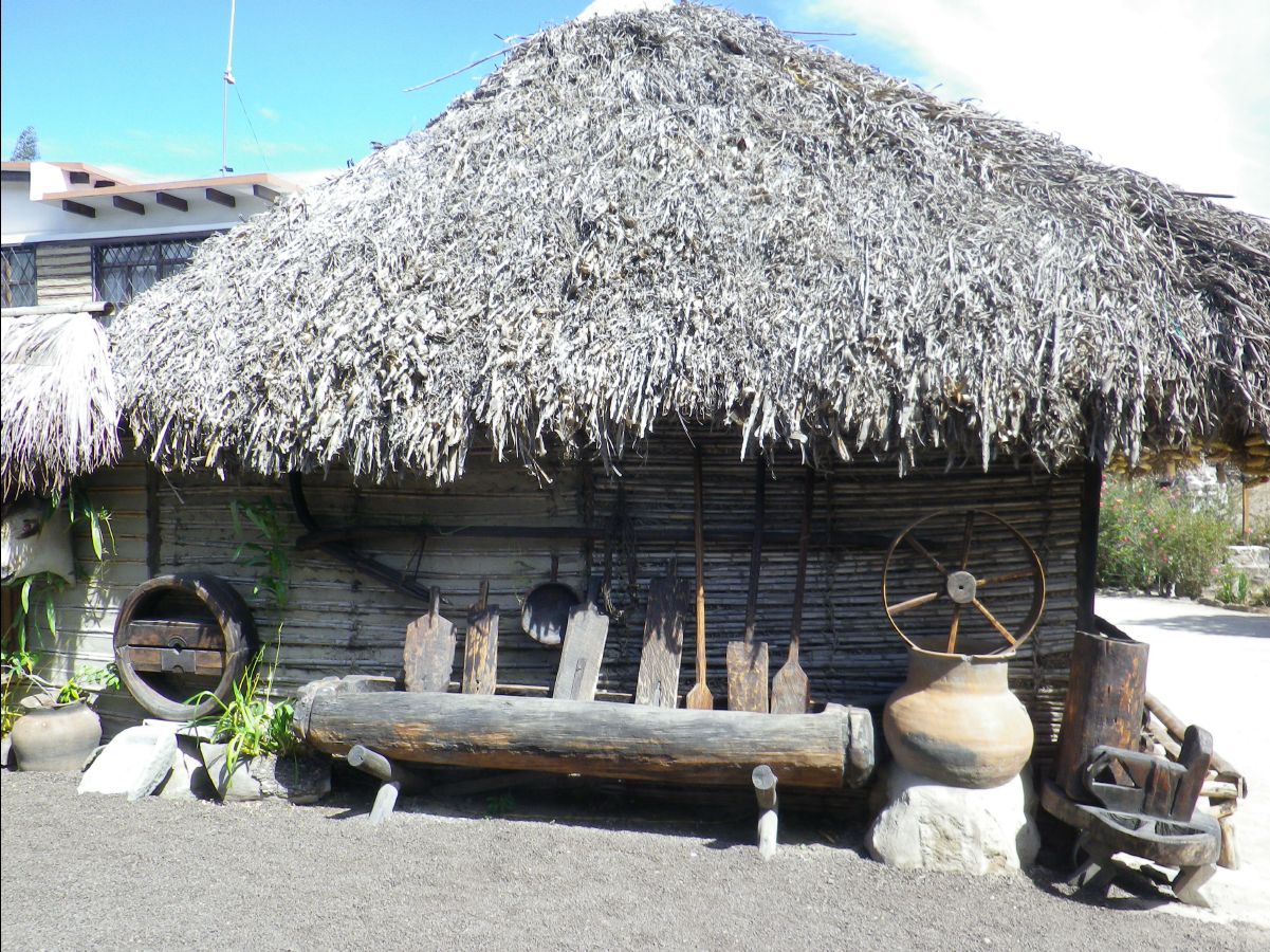Equator Centre01